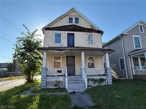 2771 E 118th St, Cleveland, OH 44120