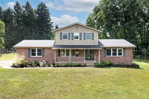 3090 Sourek Rd, Akron, OH 44333