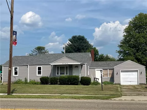 441 N Main Ave, Tuscarawas, OH 44682 photo 1