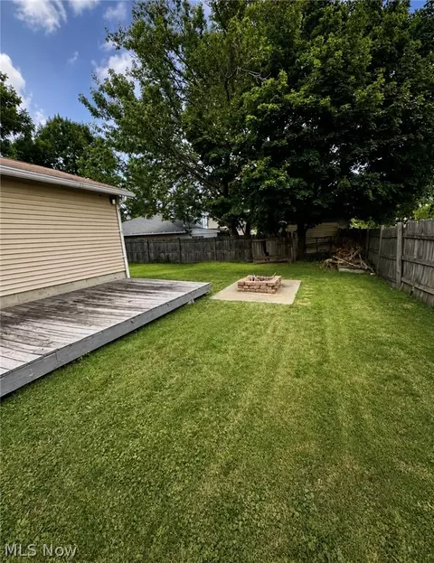 Exterior - 123 E 35th St, Lorain, OH 44055 photo 1 of 2