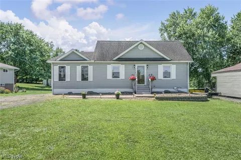 2342 Salt Springs Rd, Mcdonald, OH 44437
