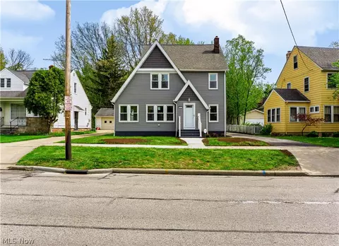 3970 Monticello Blvd, Cleveland Heights, OH 44121