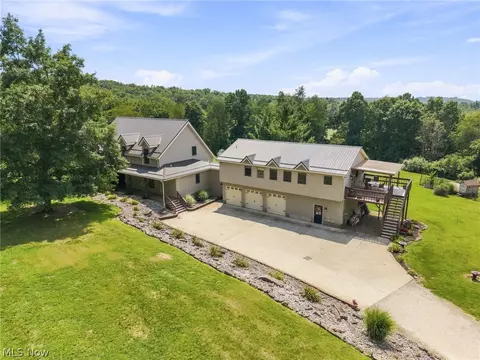 4166 Waynesburg Rd NW, Carrollton, OH 44615