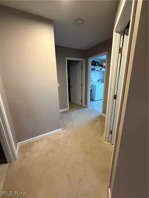 Entry Way - 500 Bailey Ct, Lagrange, OH 44050 photo 8 of 9