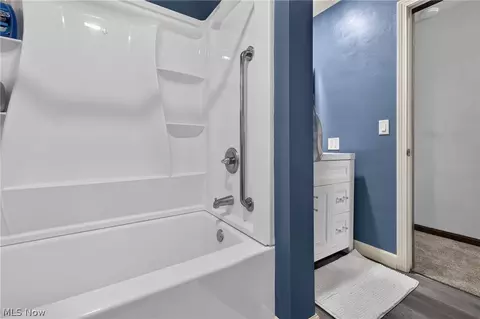 Bath - 8488 Crystal Dr, Boardman, OH 44512 photo 1 of 4