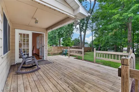 Exterior - 8488 Crystal Dr, Boardman, OH 44512 photo 10 of 13