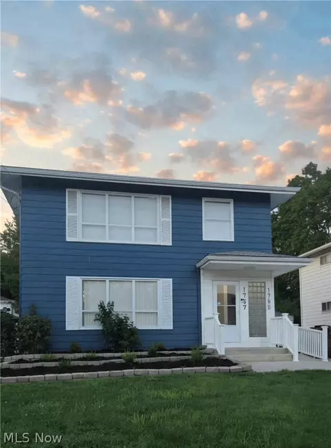1757 Liberty Dr, Akron, OH 44313