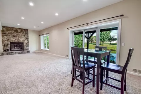 Living - 6960 Sturbridge Dr, Concord Twp, OH 44077 photo 4 of 4