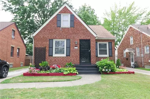 4509 Biddulph Ave, Cleveland, OH 44144