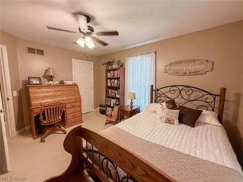 Bedroom - 177 Mathews Rd, Boardman, OH 44512 photo 5 of 6