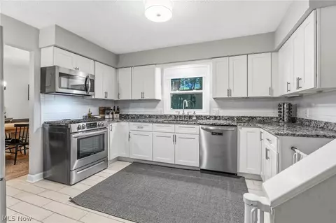 Kitchen - 1884 Spring Valley Ave NW, Canton, OH 44708 photo 2 of 2