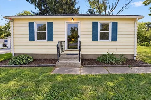 1612 Old Columbus Rd, Wooster, OH 44691