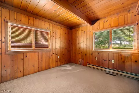 Bedroom - 2804 Scheid Rd, Huron, OH 44839 photo 1 of 8