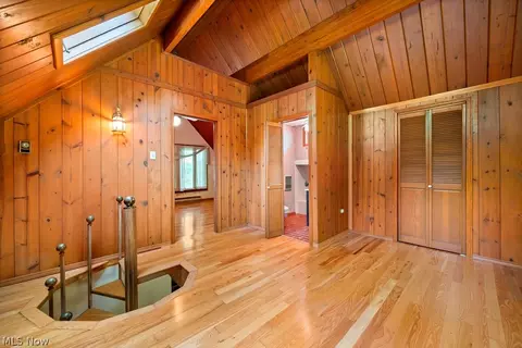 Entry Way - 2804 Scheid Rd, Huron, OH 44839 photo 1 of 2