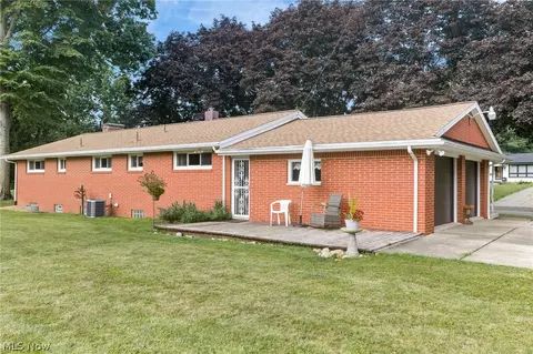 3625 Alpine St NE, Canton, OH 44721 photo 32