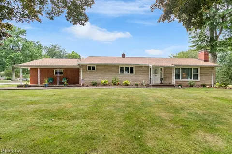3625 Alpine St NE, Canton, OH 44721 photo 3