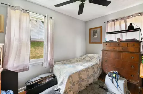 184 Perry Dr NW, Canton, OH 44708 photo 6
