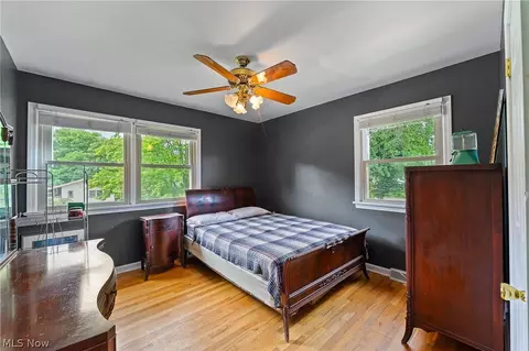 Bedroom - 178 Shorehaven Dr, Boardman, OH 44512 photo 2 of 3