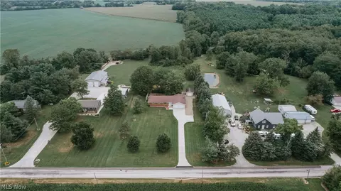 4136 Beam Rd, Crestline, OH 44827 photo 2