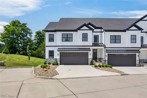 4504 Hope Ct, Westlake, OH 44145