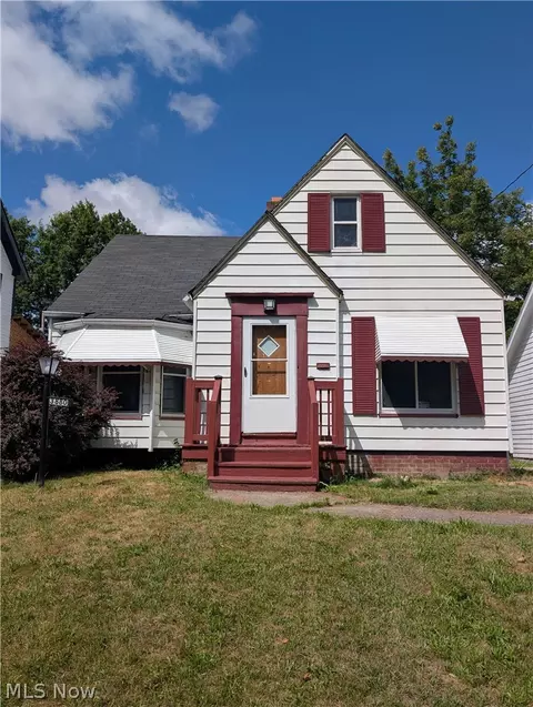 3880 E 154th St, Cleveland, OH 44128