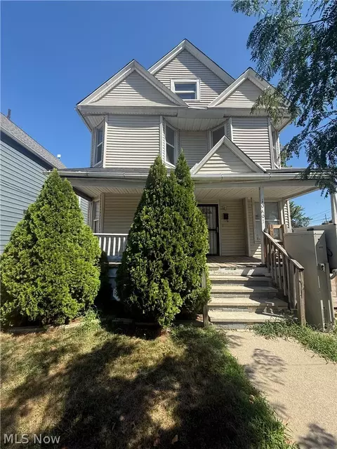 10401 Olivet Ave, Cleveland, OH 44108