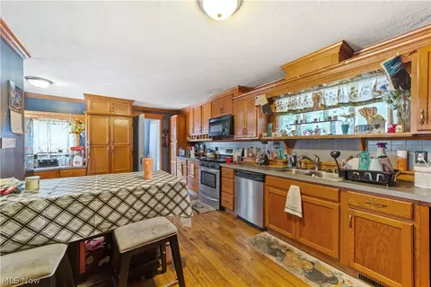 Kitchen - 1202 Middle Ave, Elyria, OH 44035 photo 1 of 3