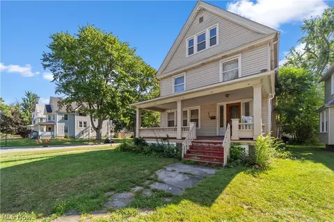 Exterior - 1202 Middle Ave, Elyria, OH 44035 photo 2 of 3