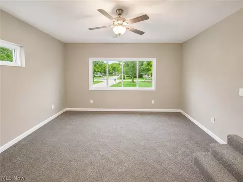 Living - 1275 Hillside Rd, Seven Hills, OH 44131 photo 2 of 4