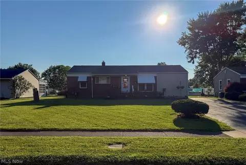 568 Purdue Ave, Austintown, OH 44515