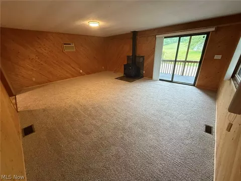 Living - 980 Killinger Rd, Clinton, OH 44216 photo 3 of 5