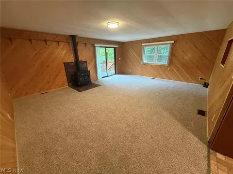 Living - 980 Killinger Rd, Clinton, OH 44216 photo 2 of 5