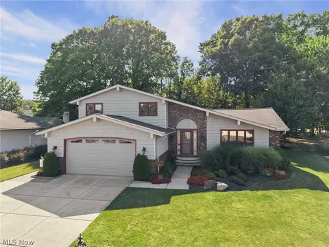 Exterior - 7288 Rita Dr, Independence, OH 44131 photo 2 of 10
