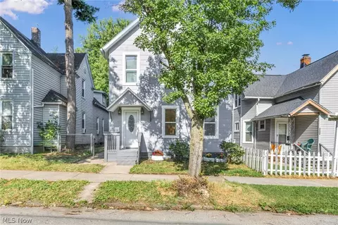 3142 W 40th St, Cleveland, OH 44109