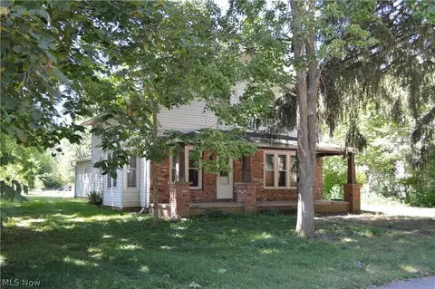 419 Barker St, Wellington, OH 44090