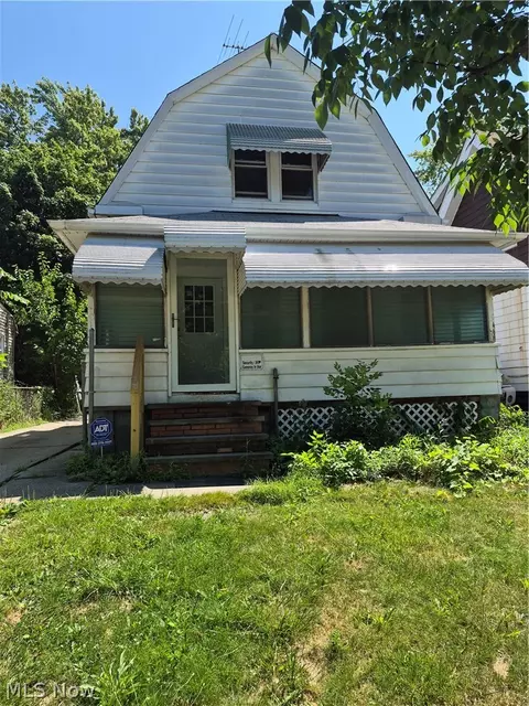 2095 W 103rd St, Cleveland, OH 44102