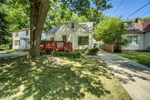 217 Grand Boulevard Blvd, Bedford, OH 44146