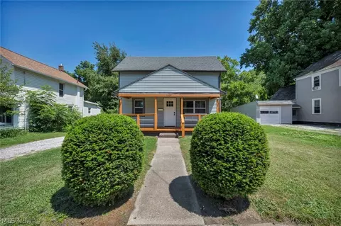 Other - 1007 Lake Ave, Elyria, OH 44035 photo 2 of 17