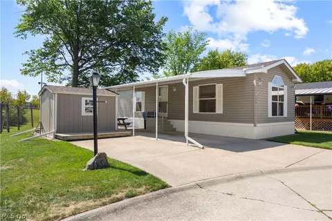 35157 Center Ridge Rd #150, North Ridgeville, OH 44039