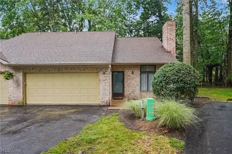 1260 Boardman Canfield Rd #6, Boardman, OH 44512