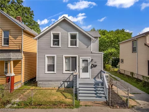 5810 Madison Ave, Cleveland, OH 44102
