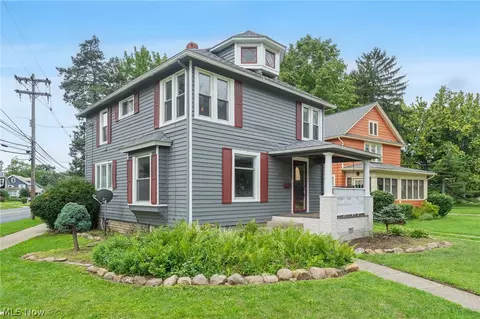 384 Bank St, Painesville, OH 44077
