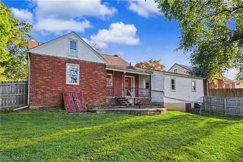 Exterior - 683 Sunset Blvd, Mansfield, OH 44907 photo 6 of 6