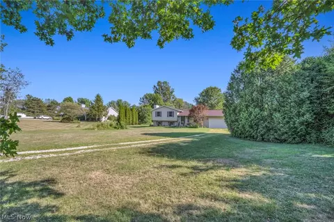 2642 Blake Rd, Wadsworth, OH 44281 photo 7