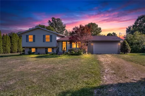 2642 Blake Rd, Wadsworth, OH 44281 photo 2