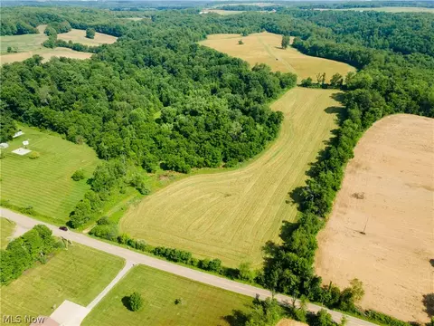 Cherry Run, Dundee, OH 44624 photo 7