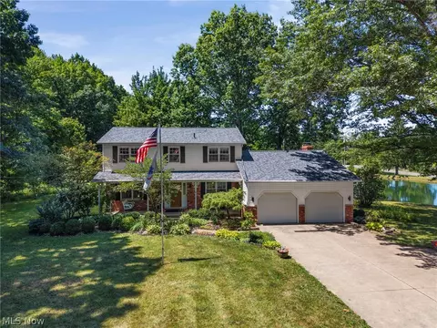 2470 Stiegler Rd, Valley City, OH 44280