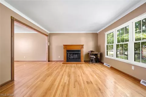 Living - 2214 Conwill Rd, Stow, OH 44224 photo 1 of 7