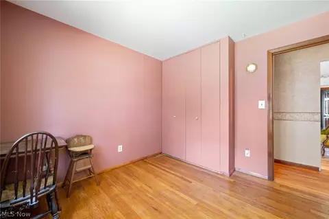 Bedroom - 2214 Conwill Rd, Stow, OH 44224 photo 5 of 7