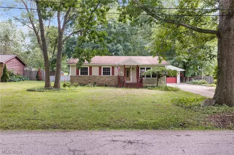 Exterior - 2214 Conwill Rd, Stow, OH 44224 photo 1 of 5